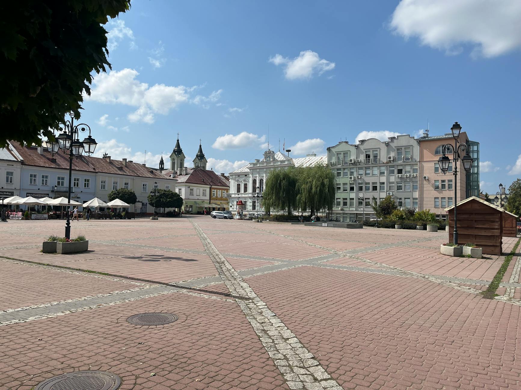 Sanok: Obchody Konstytucji 3 Maja i apel o pomoc - analiza sytuacji miasta